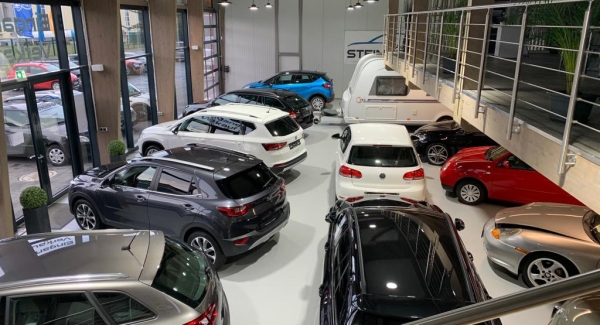 Autohaus Steinberg, KFZ-Werkstatt in Oerlinghausen