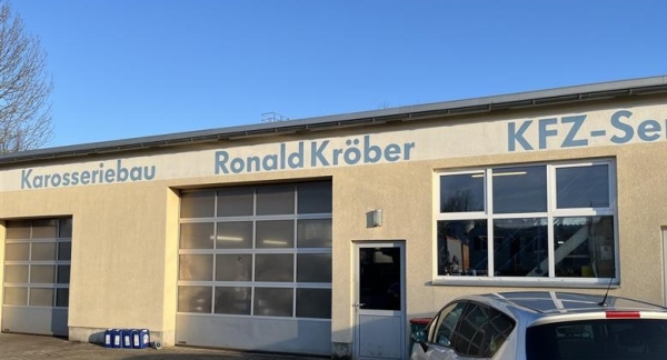 KROEBER, RONALD, KFZ-Werkstatt in FLOEHA