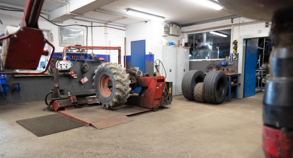 Reifen- und Kfz-Service Goes GmbH & Co. KG, KFZ-Werkstatt in AURICH