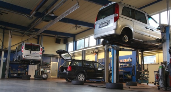 Kfz-Werkstatt Papenberg, KFZ-Werkstatt in Isernhagen-Kirchhorst